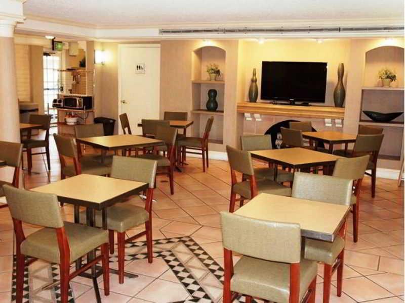 Days Inn By Wyndham Augusta Washington Rd Экстерьер фото
